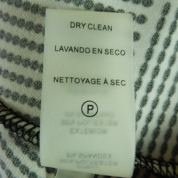 Calvin Klein Black & White Pleated Neck Career Shell Sleeveless Medium EUC - Picture 11 of 11